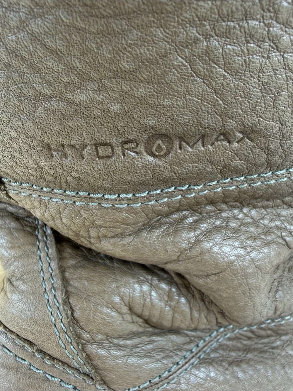 Ecco warm brown